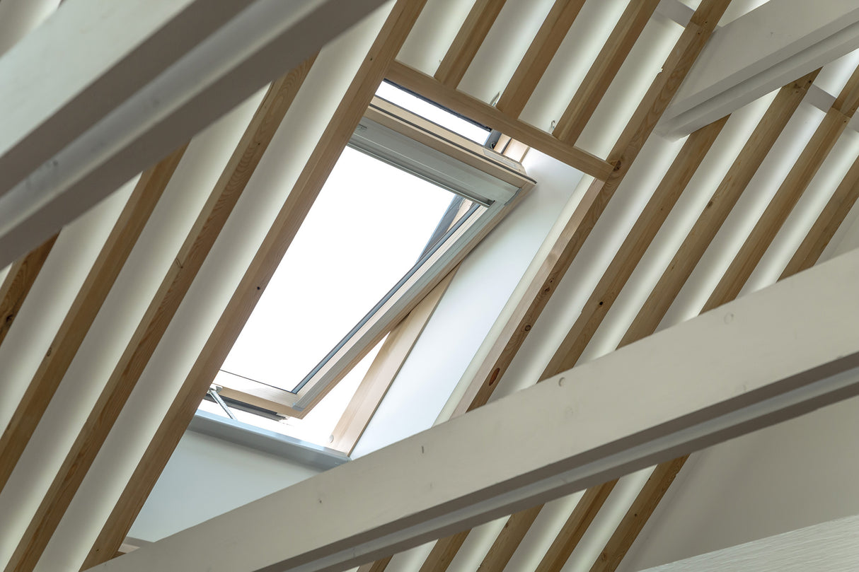 Fakro Natural Pine Electrically Operated Centre Pivot Roof Window (FTP-V Z-Wave)